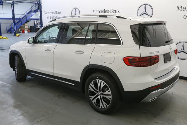 new 2024 Mercedes-Benz GLB 250 car, priced at $51,850