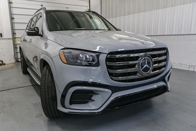 new 2025 Mercedes-Benz GLS 450 car