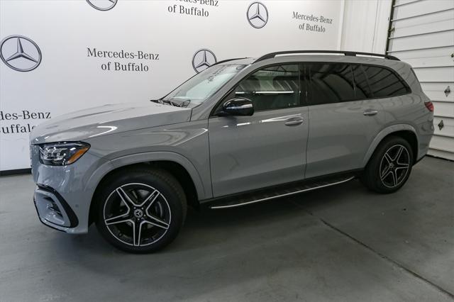 new 2025 Mercedes-Benz GLS 450 car