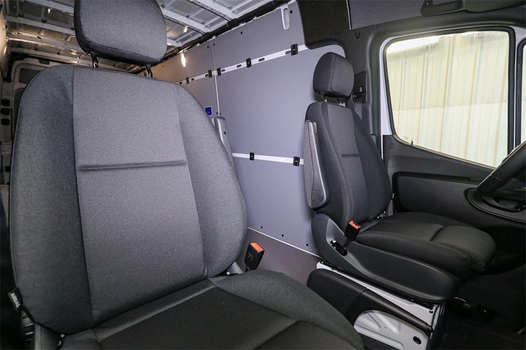 new 2025 Mercedes-Benz Sprinter 2500 car, priced at $66,988