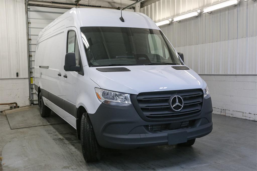 new 2025 Mercedes-Benz Sprinter 2500 car, priced at $66,988