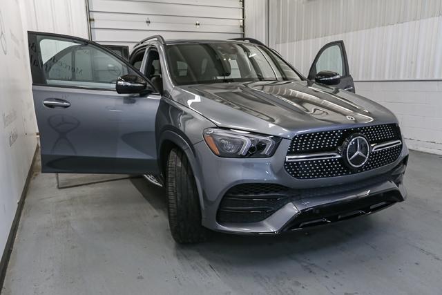 used 2022 Mercedes-Benz GLE 580 car, priced at $79,850