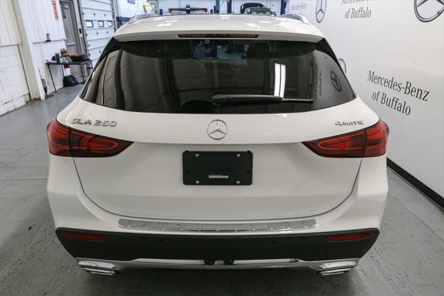 new 2025 Mercedes-Benz GLA 250 car