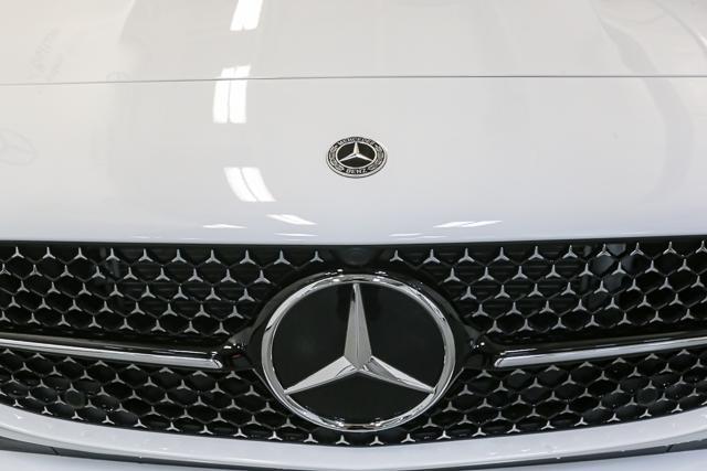 new 2024 Mercedes-Benz CLA 250 car