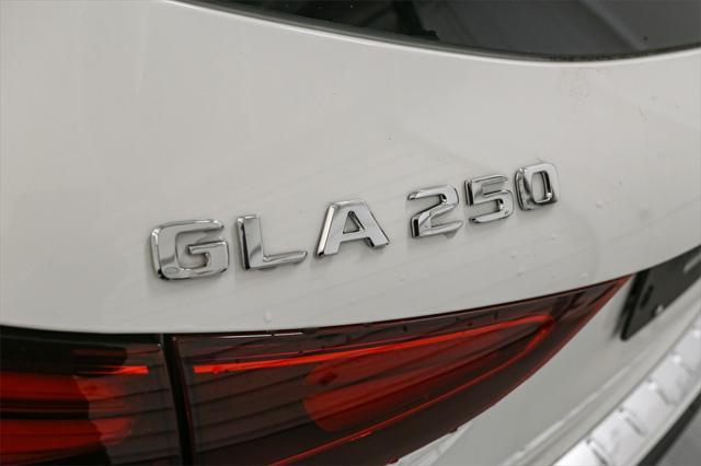 new 2025 Mercedes-Benz GLA 250 car, priced at $48,495