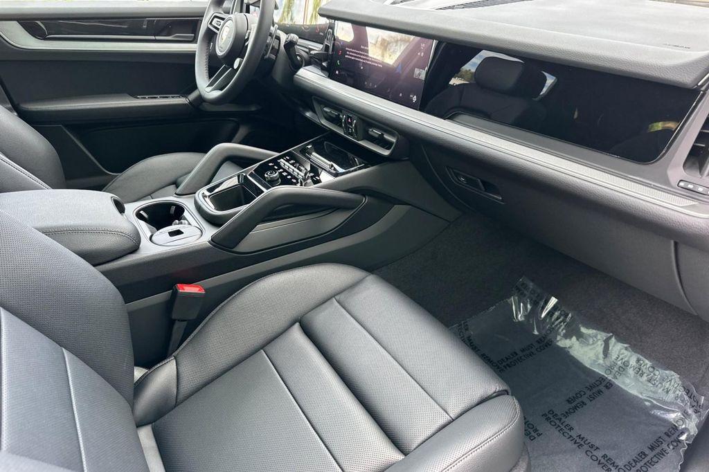 new 2026 Porsche Cayenne car, priced at $109,400