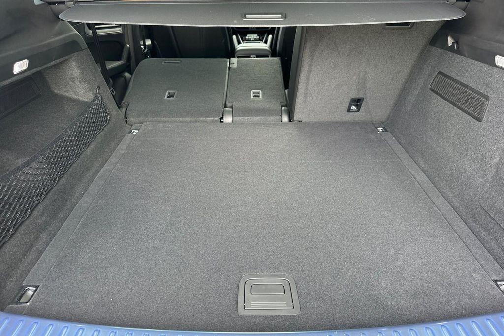 new 2026 Porsche Cayenne car, priced at $109,400