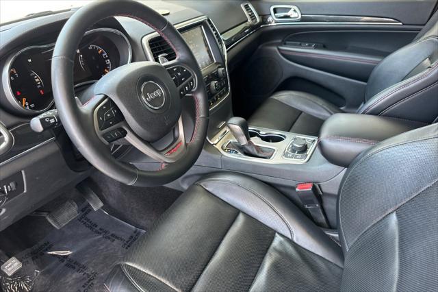 used 2017 Jeep Grand Cherokee car, priced at $20,884