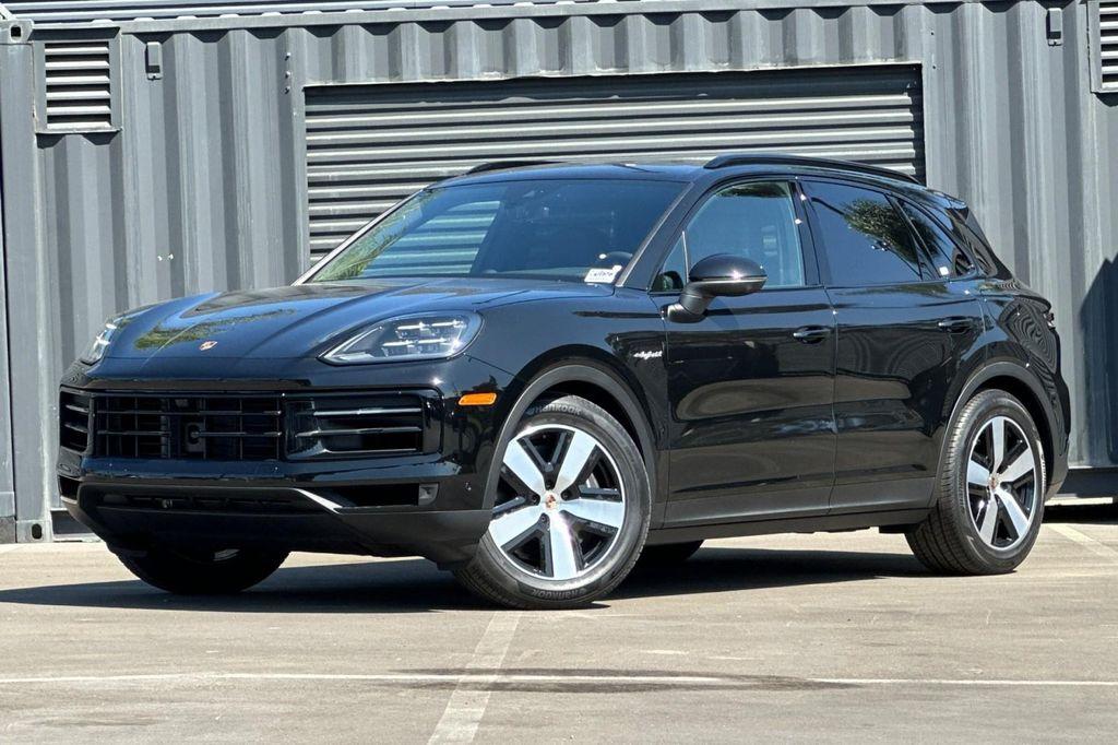 new 2026 Porsche Cayenne car, priced at $117,890