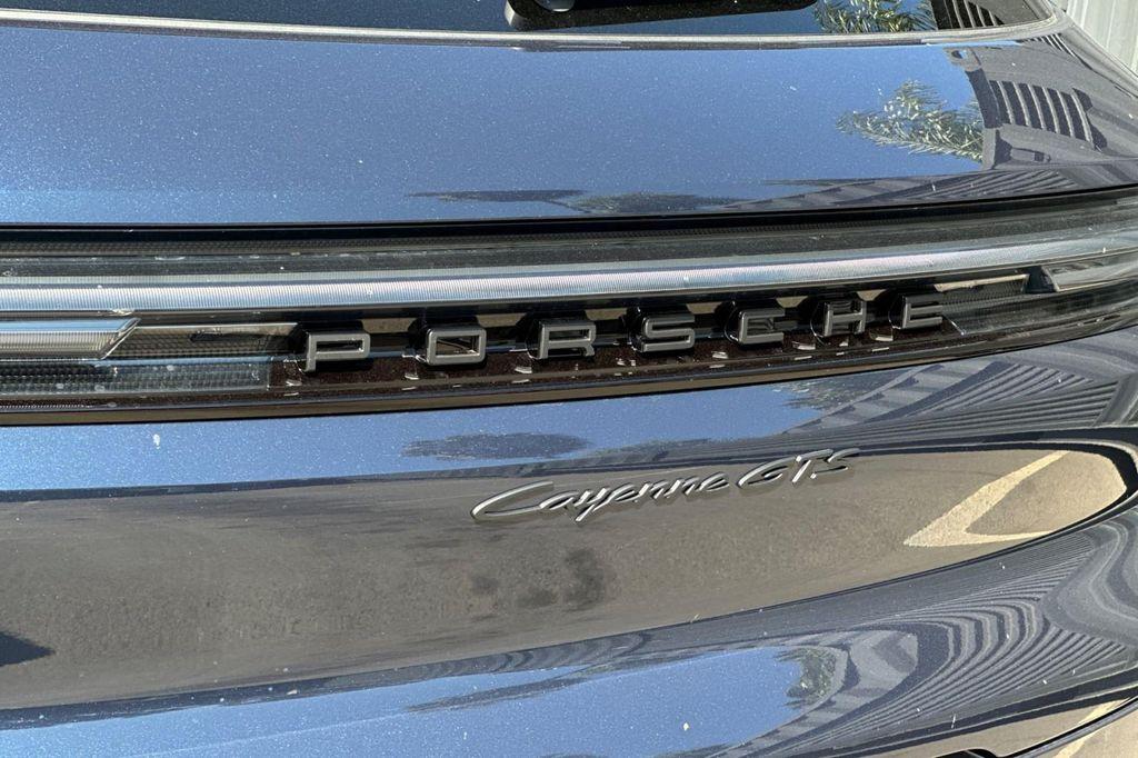new 2025 Porsche Cayenne car, priced at $159,375