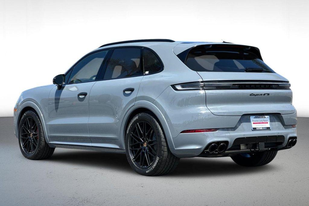 new 2025 Porsche Cayenne car, priced at $152,135