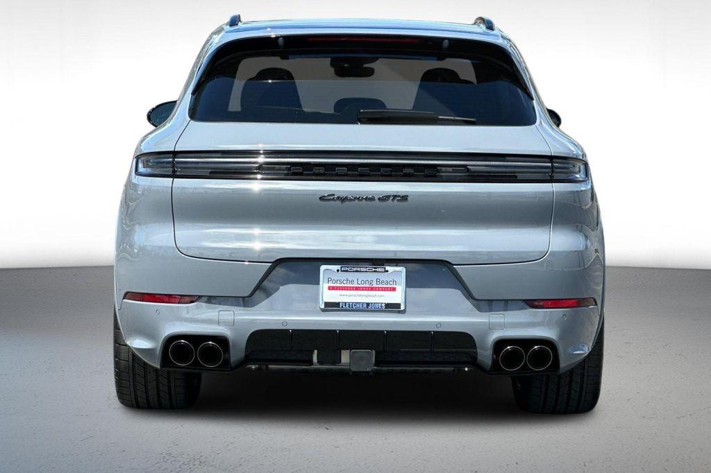 new 2025 Porsche Cayenne car, priced at $152,135