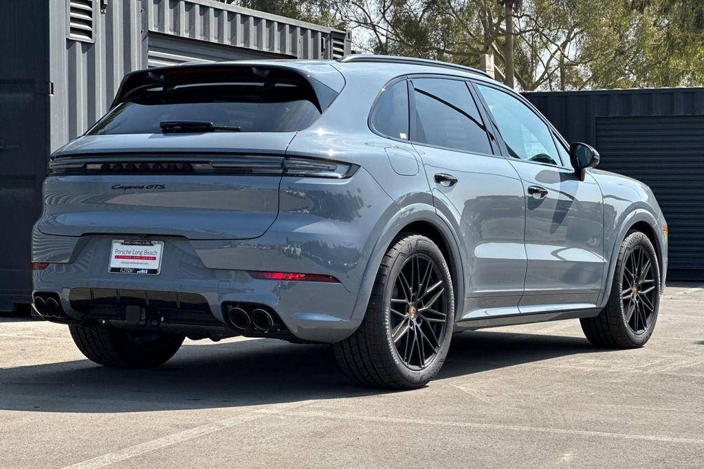 new 2025 Porsche Cayenne car, priced at $152,135