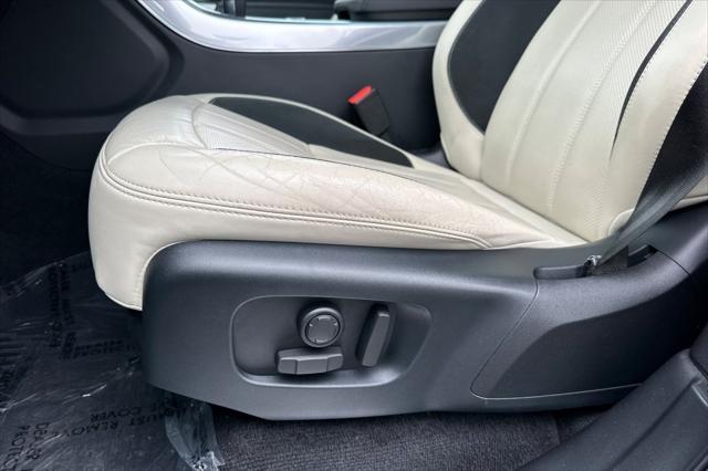 used 2019 Land Rover Range Rover Sport car, priced at $39,994