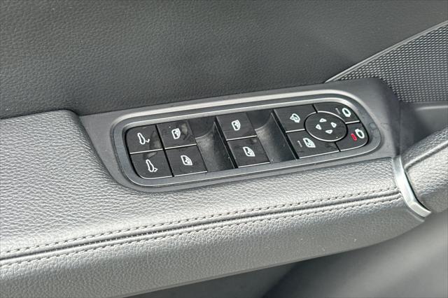 used 2022 Porsche Cayenne car, priced at $59,884