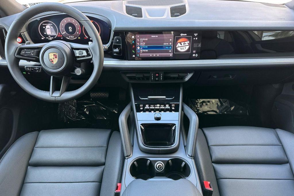 new 2025 Porsche Cayenne car, priced at $105,715