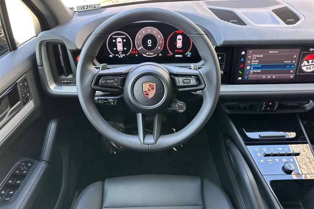 new 2025 Porsche Cayenne car, priced at $105,715