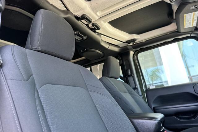 used 2020 Jeep Wrangler Unlimited car, priced at $28,894