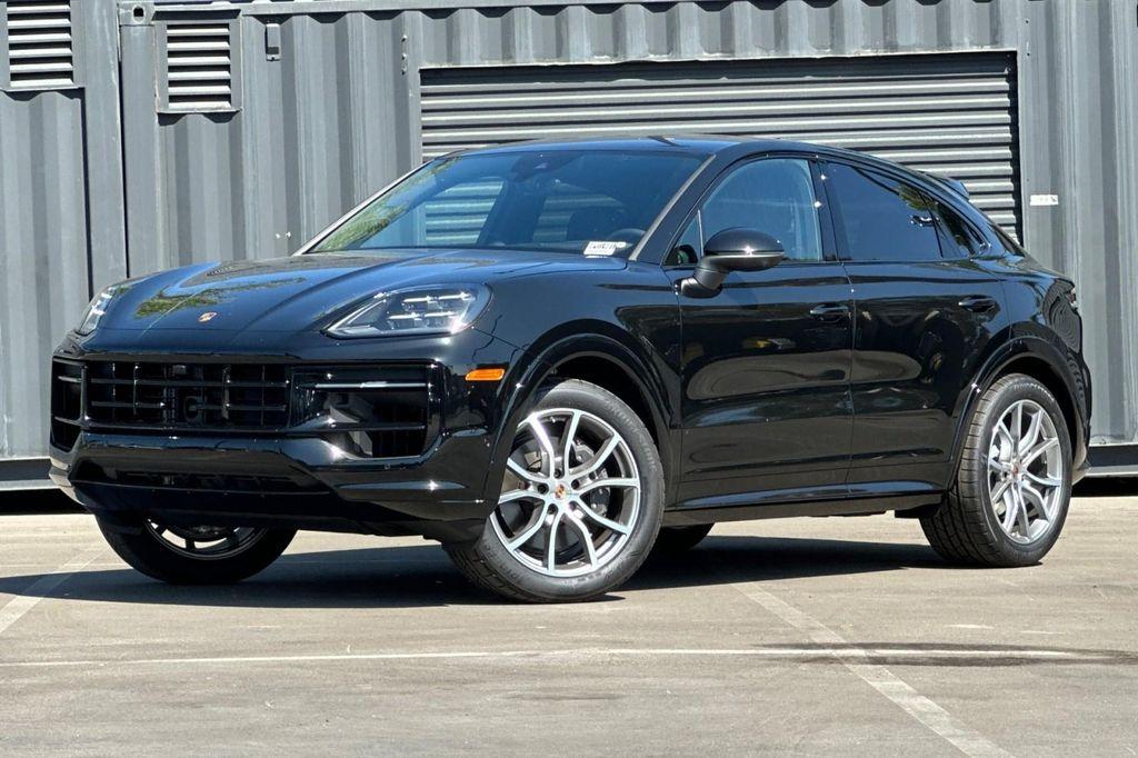 new 2025 Porsche Cayenne car, priced at $114,935