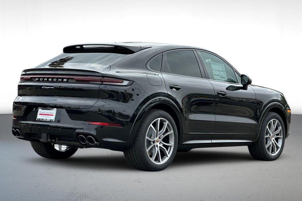 new 2025 Porsche Cayenne car, priced at $114,935
