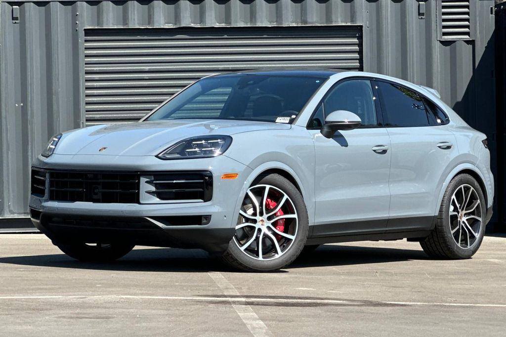 new 2025 Porsche Cayenne car, priced at $134,065