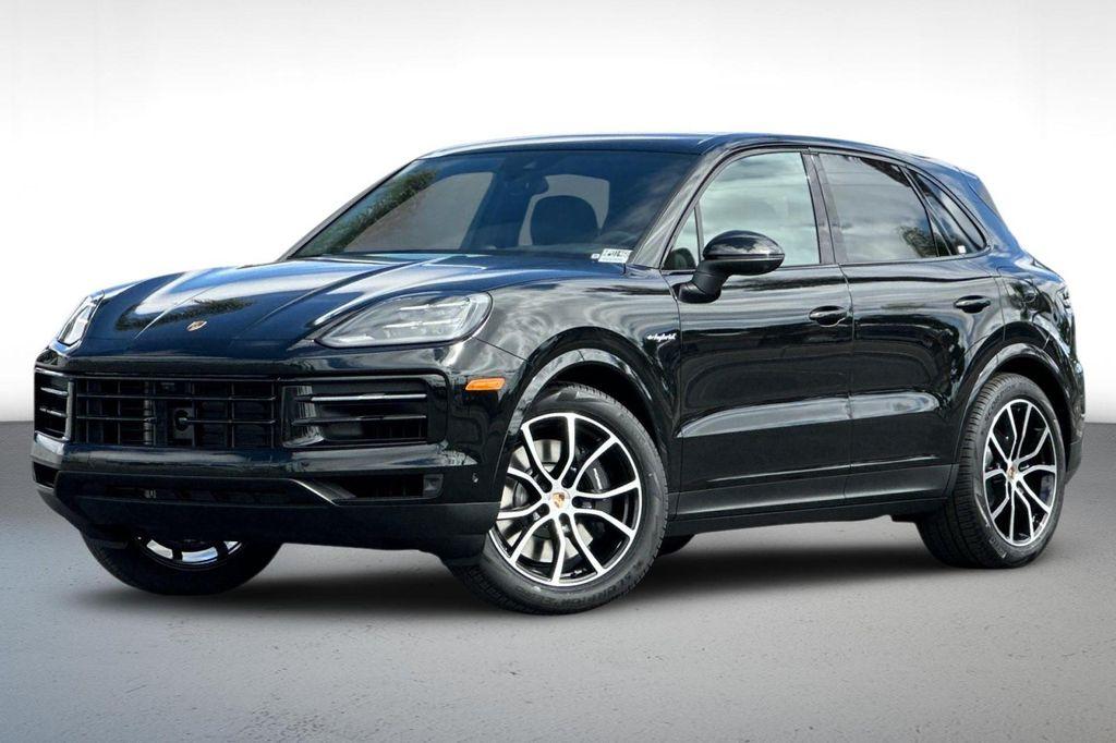 new 2025 Porsche Cayenne car, priced at $114,555
