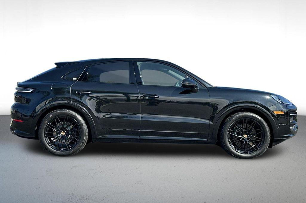 new 2025 Porsche Cayenne car, priced at $118,065