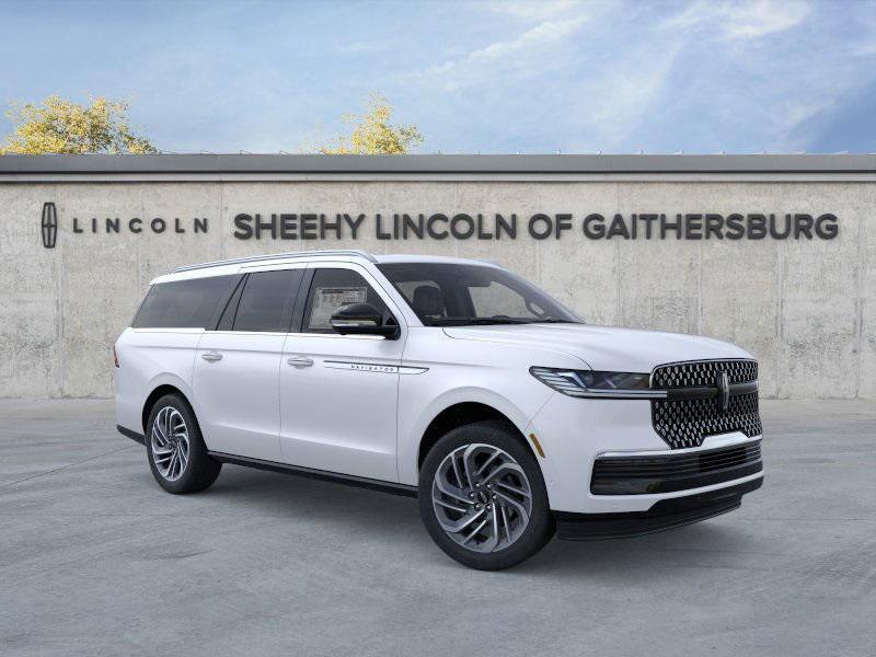 new 2025 Lincoln Navigator car, priced at $103,834