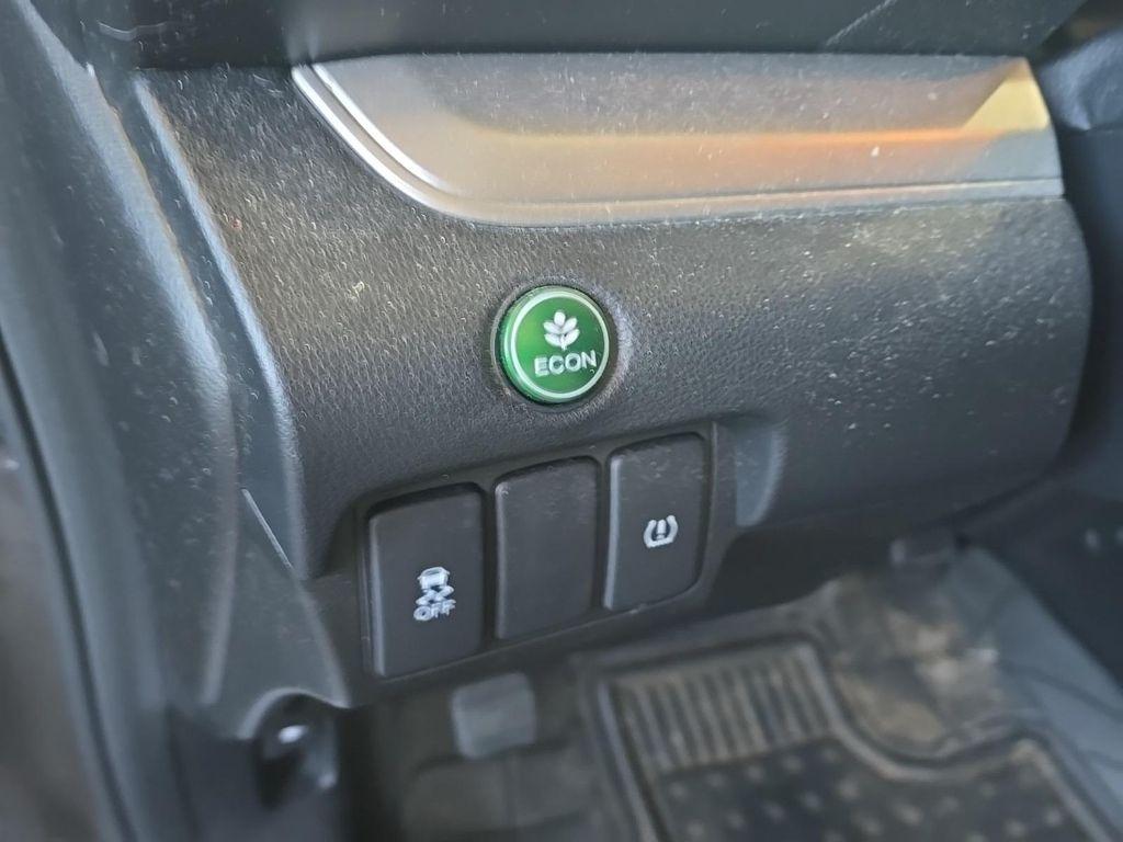 used 2016 Honda CR-V car, priced at $16,000