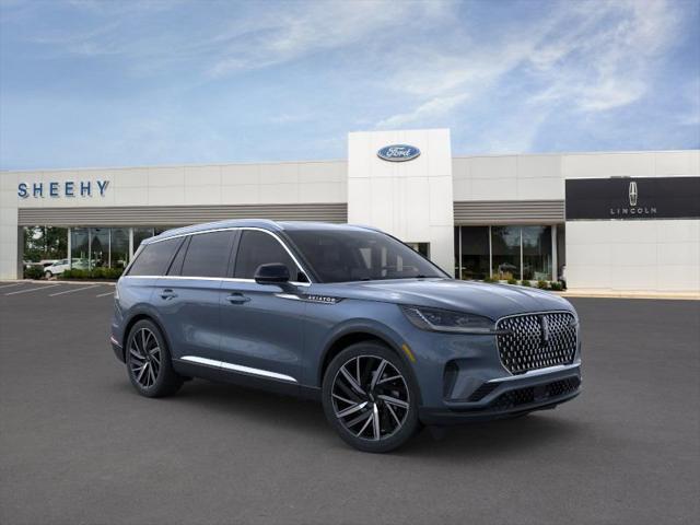 new 2025 Lincoln Aviator car, priced at $77,061