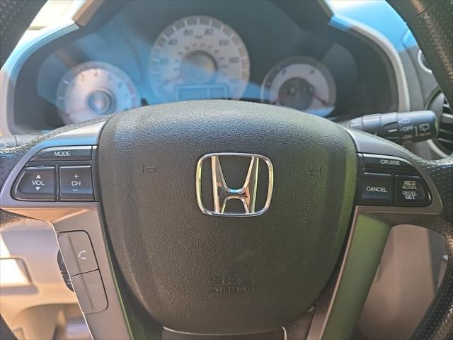 used 2013 Honda Pilot car, priced at $8,500