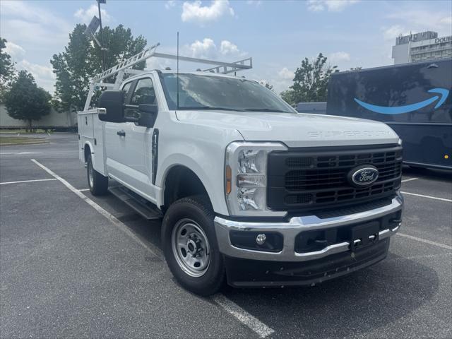 new 2025 Ford F-250 car, priced at $68,900