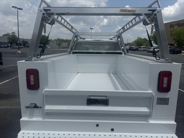 new 2025 Ford F-250 car, priced at $68,900
