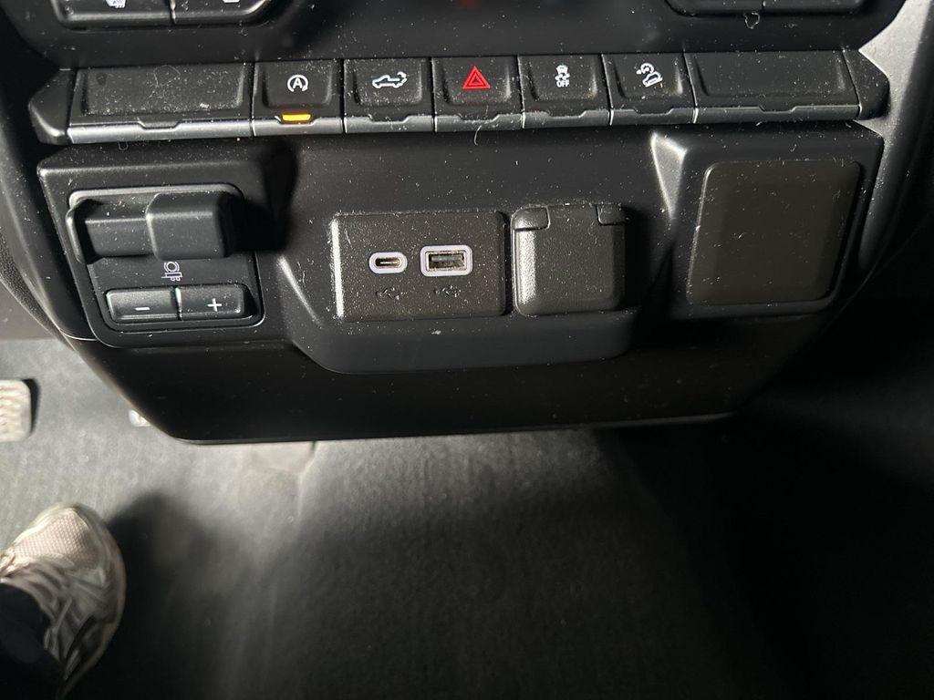 used 2021 Chevrolet Silverado 1500 car, priced at $30,000