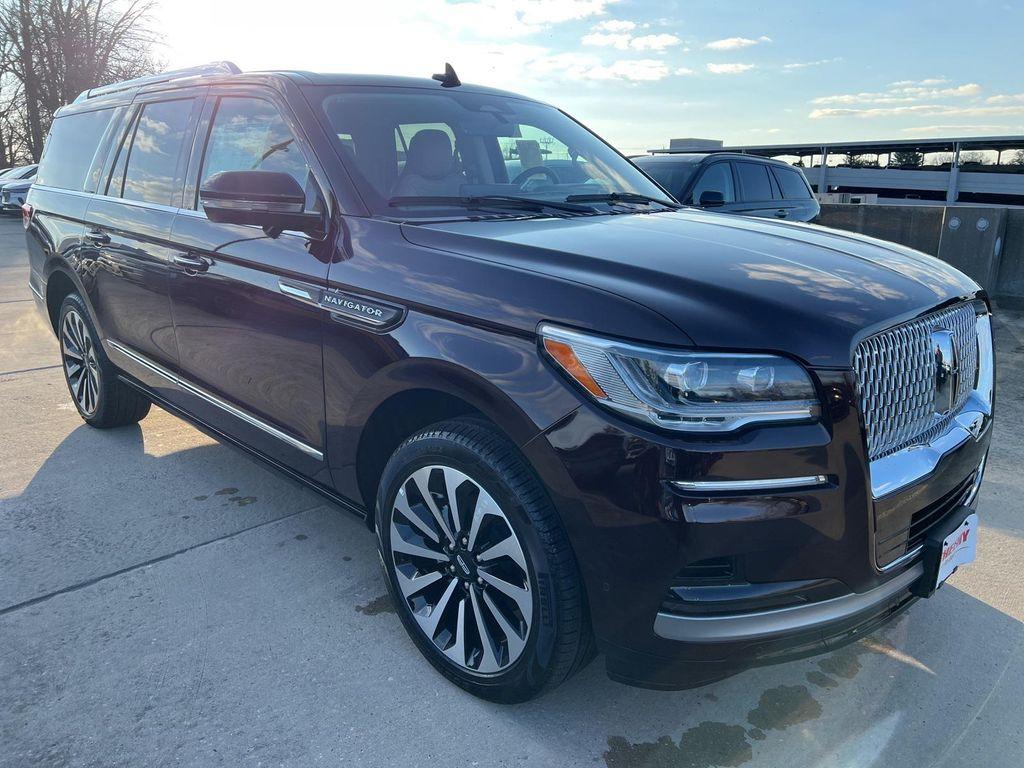 new 2024 Lincoln Navigator car, priced at $92,155