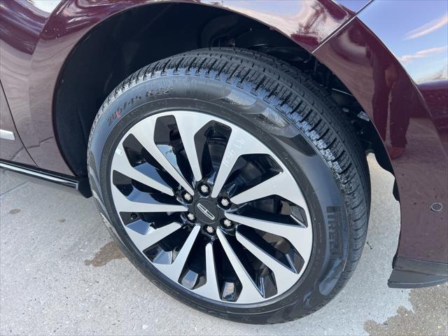 new 2024 Lincoln Navigator car, priced at $84,550