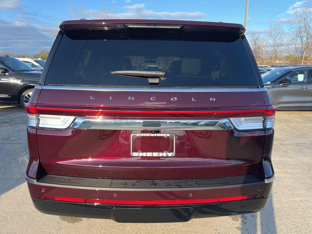 new 2024 Lincoln Navigator car, priced at $92,155