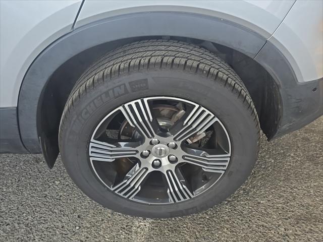 used 2019 Volvo XC40 car, priced at $25,000
