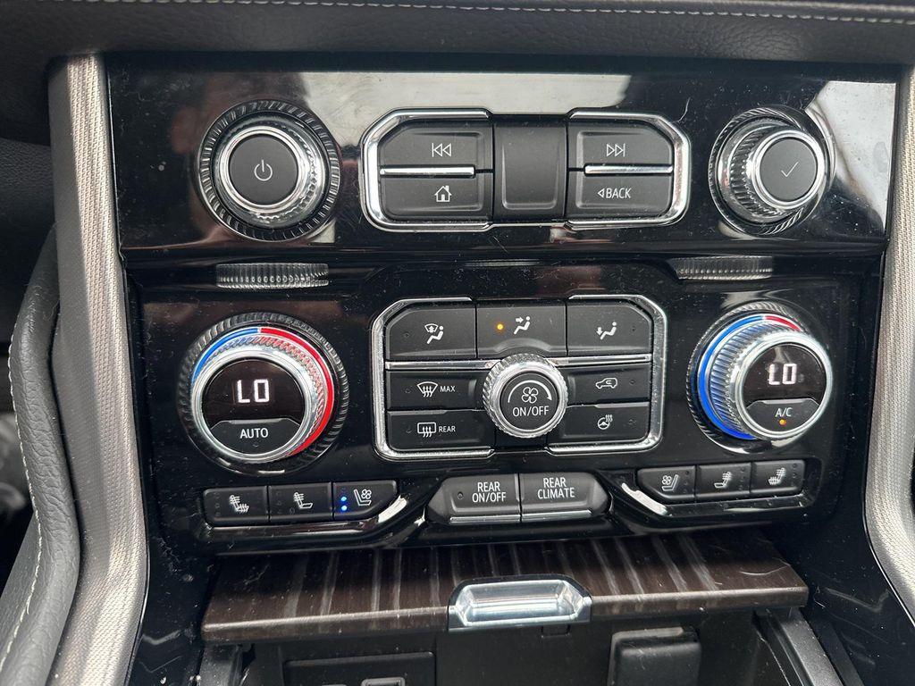 used 2023 GMC Yukon XL car, priced at $62,995