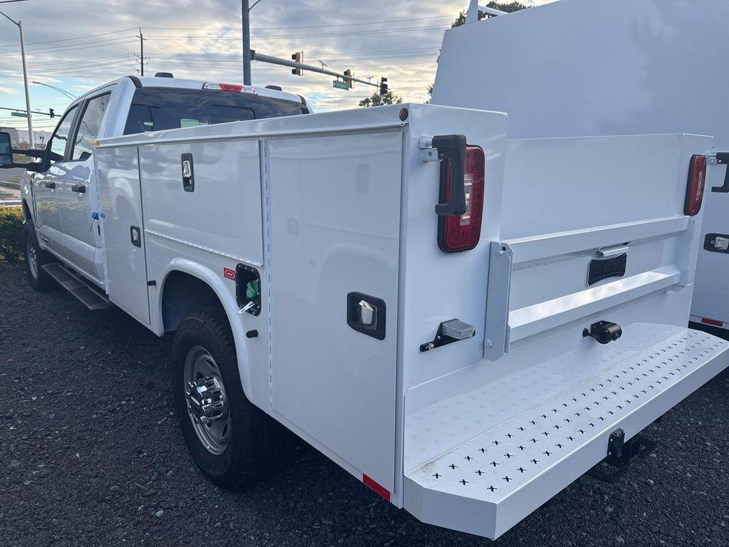 new 2025 Ford F-350 car, priced at $82,900
