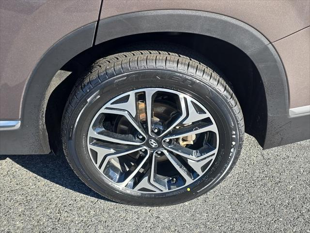 used 2019 Hyundai Santa Fe car, priced at $22,500