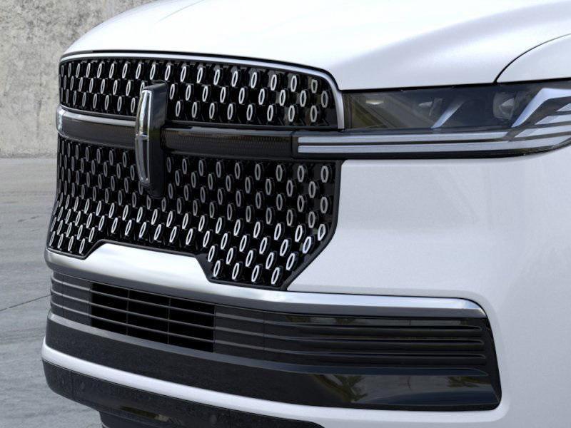 new 2025 Lincoln Navigator car, priced at $103,844