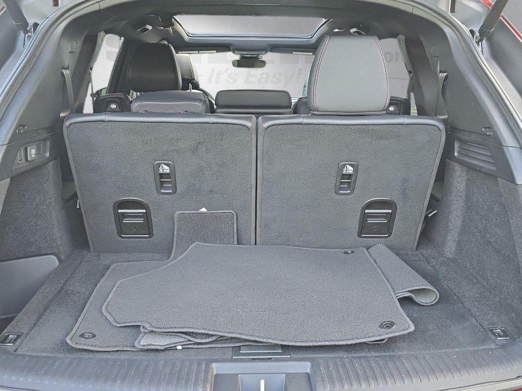 used 2022 Acura MDX car, priced at $40,775