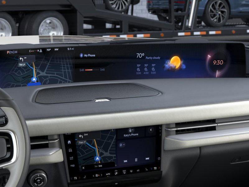 new 2025 Lincoln Navigator car, priced at $105,765