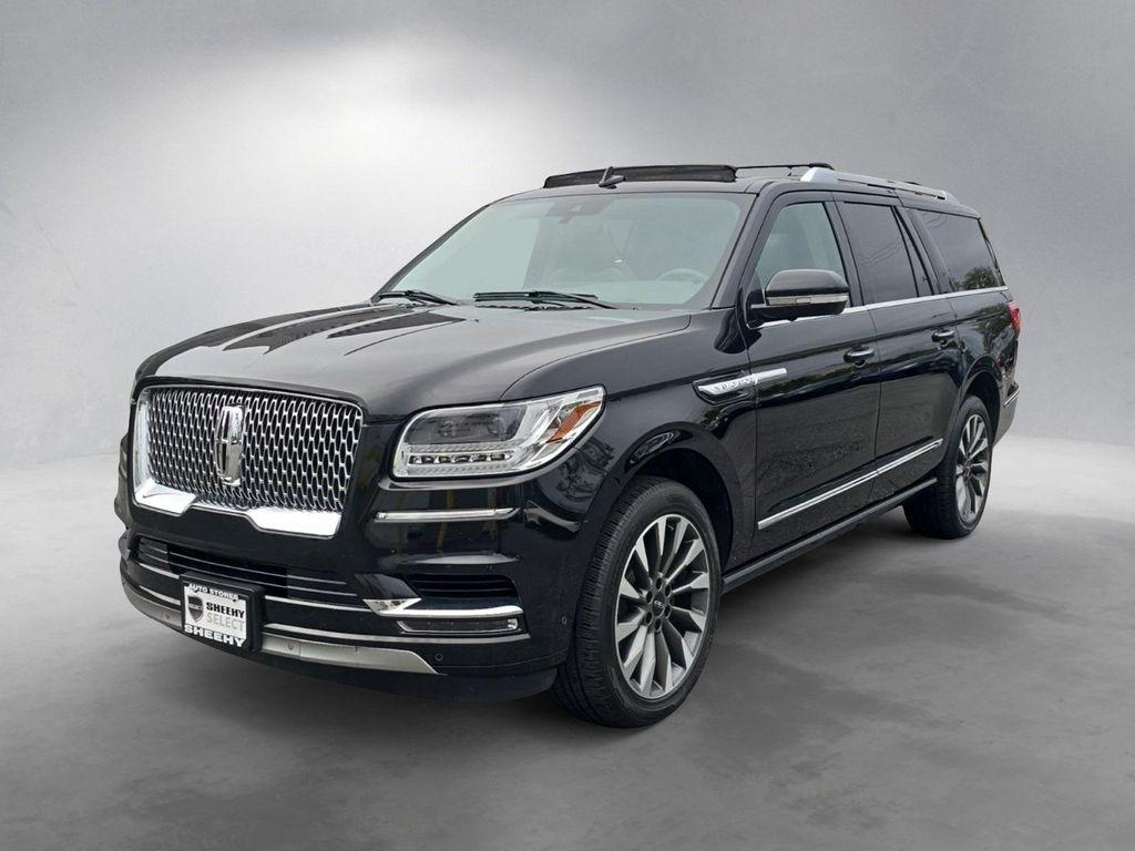 used 2021 Lincoln Navigator car, priced at $39,000