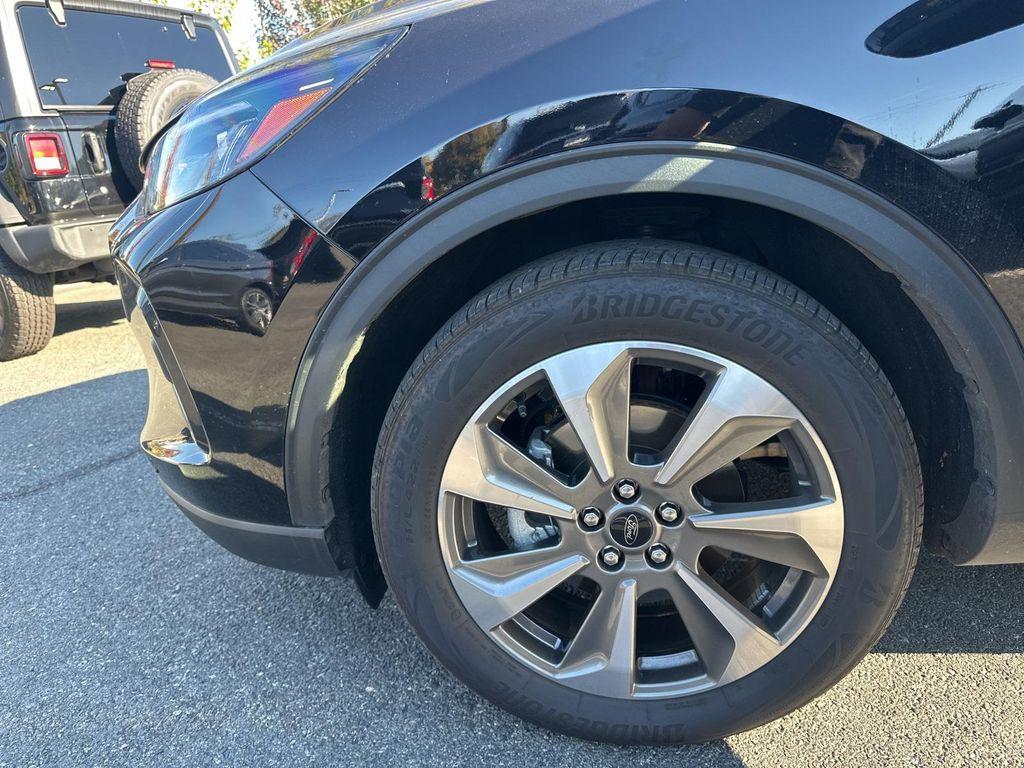 used 2023 Ford Escape car, priced at $27,995