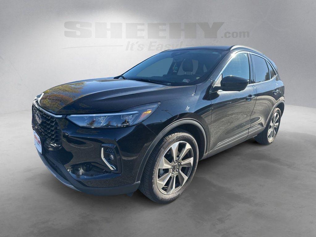 used 2023 Ford Escape car, priced at $27,995