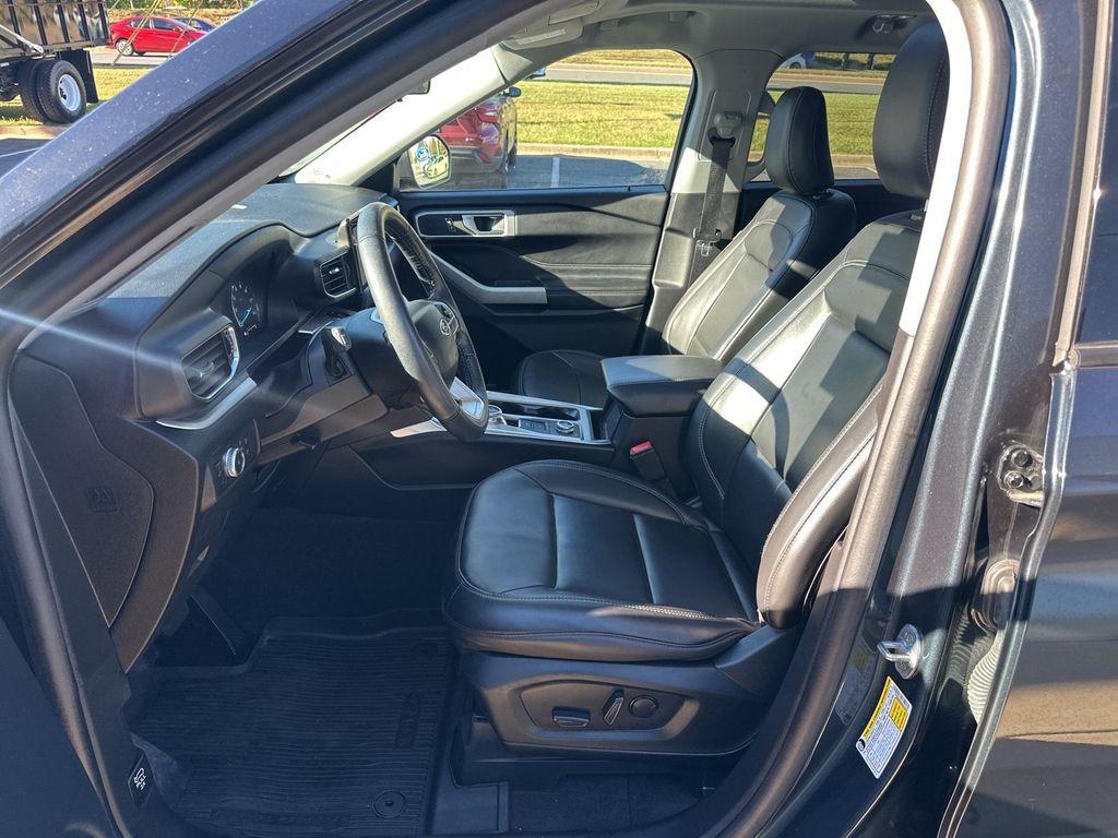 used 2022 Ford Explorer car, priced at $28,000