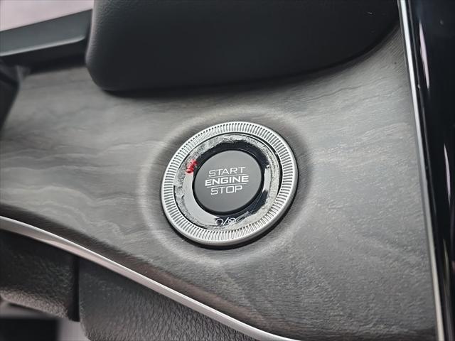 used 2023 Jeep Grand Cherokee car, priced at $34,500
