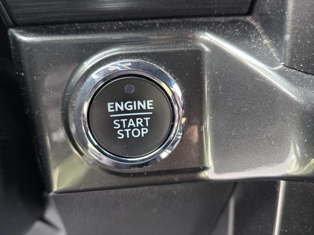 used 2021 Ford F-150 car, priced at $30,000